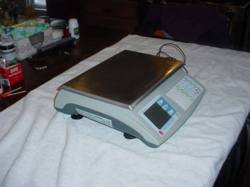 Beautiful Gently Used Ohaus RE Series 30 LB Digital Hospital Or Grocery Scale!!