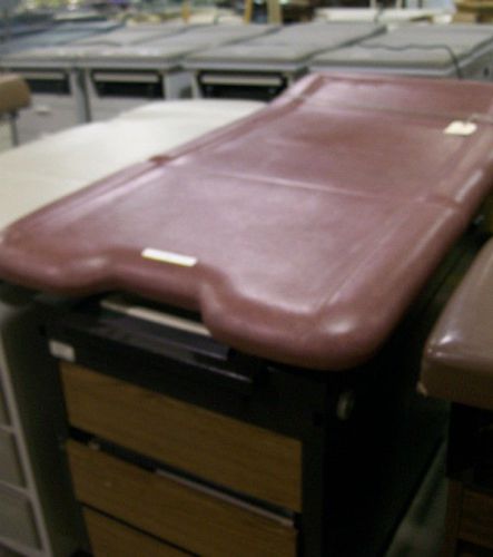 ENOCHS MANUAL EXAM TABLE,  DARK PINK MARBLED TOP - GOOD CONDITION