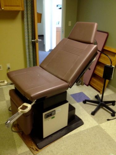 I.e. 111 full power exam table, very good condition, guaranteed for sale