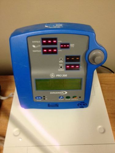 GE Dinamap Pro 300 Patient Monitor with power cord