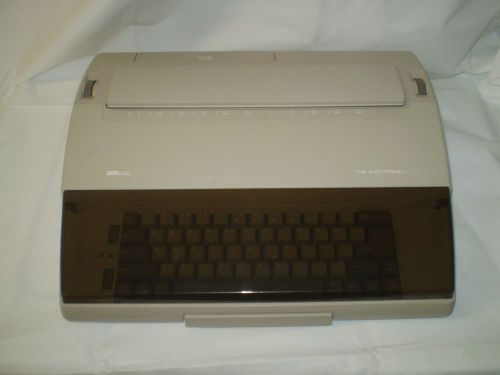 Sears Electric Typewriter The Electronic I SR1000 W/ Owners Manual and Learning