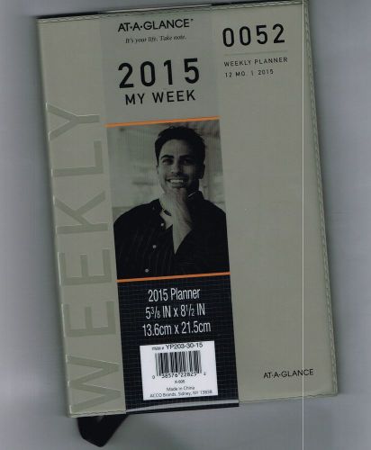 AT-A-GLANCE®Collection Weekly/Monthly Flexible Casebound 2015 Medium 5.5&#034;x8.5&#034;
