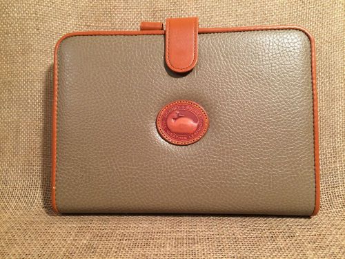 Dooney &amp; Bourke All Weather Leather 6 Ring Pebbled Day Planner Beige Green Beige