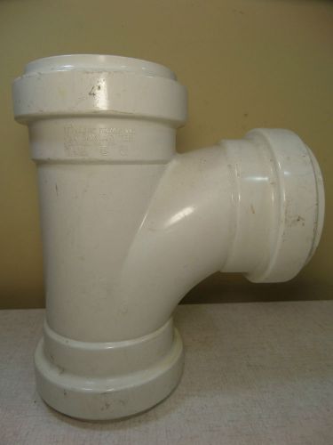 PTI Plastic Trends SDR35 PVC 4&#034; x 4&#034; x 4&#034; Gasketed Sanitary Tee ASTM F-1336