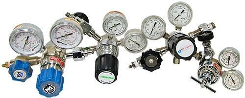 Matheson 3320 3122-35 praxair 4224331-580 air liquide 432-233-116 gas regulators for sale