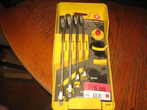 Combination Gear Wrench Set by STANLEY 4PC Metric 10-11-14-15 NEW IN CASE