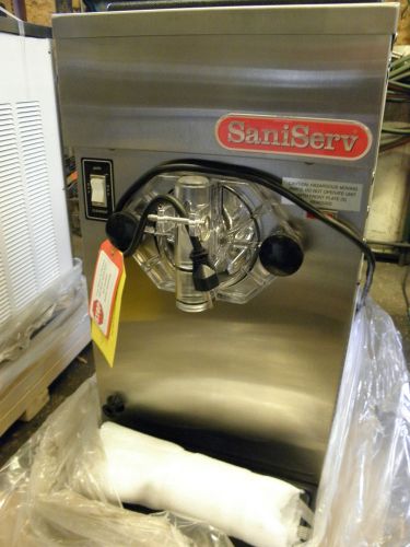 New saniserv a7071j frozen slushe margarita beverage drink 20qt drink machine for sale