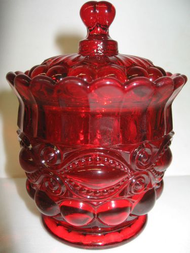 Ruby red glass eyewinker pattern Covered Candy dish sugar bowl royal serving art