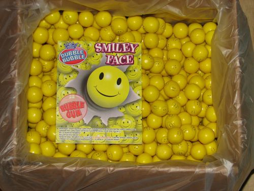 Dubble Bubble SMILEY FACE 1 pound  bulk bag 1 inch gumballs Fresh