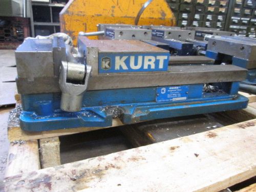 Kurt D688 Anglock Milling Vice Great Condition 8&#034; Max Opening 2 Available