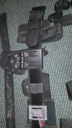 TACTICAL POLICE HOLDERS BELT AND THIGH MADE SIDEKICK RUGER P91DC 40 CALIBER UESD