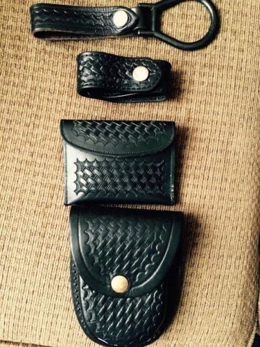 Police duty belt gear bianchi handcuff case for sale