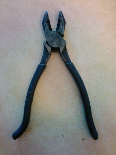 Klein tools wireman pliers. D2139st