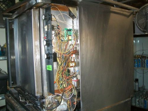 CONVECTION OVENS, DOUBLE, GAS, BLODGETT, 115V MOTOR, CASTERS,900 ITEMS ON E BAY