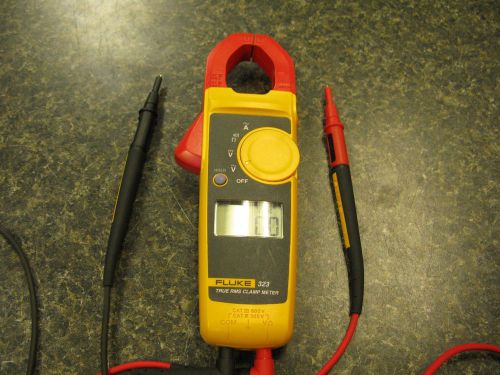 Fluke 323 true rms clamp meter with leads for sale