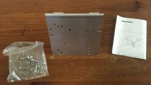 NEW RAYCHEM UNIVERSAL MOUNTING BRACKET FOR THERMOSTAT OR JUNCTION BOX