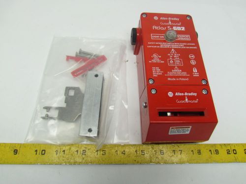 Allen bradley atlas 5-gd2 safety interlock switch w/guard solenoid operated new for sale