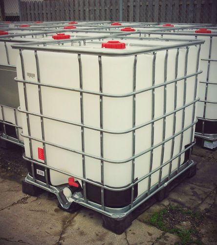 275 Gallon IBC Liquid Storage Containers