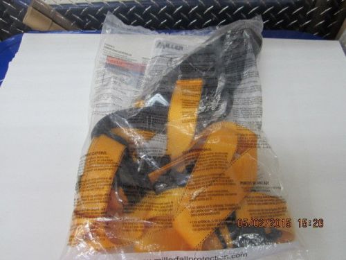MILLER TITAN #4577 FALL PROTECTION BODY HARNESS SIZE: LARGE/XL
