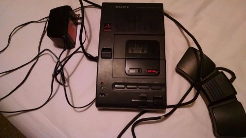 Sony Microcassette-Transcriber M-2000 with power cord and foot pedal included