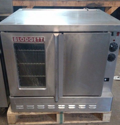 Blodgett Single Stack Convection Oven Model DFG-100-3 in Natural Gas, Electric