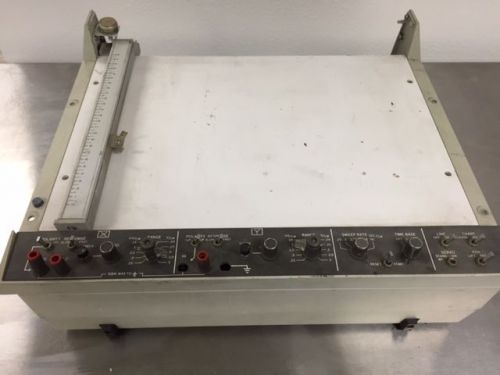 HP 7045A X-Y Recorder/Chart Recorder - **FOR PARTS/NOT WORKING PROPERLY**