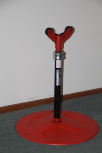 RIDGID MODEL 46 CAT # 42505 EXTENDING PIPE STAND SUPPORT 6&#034; MAX.PIPE 23&#034;-33&#034; HT