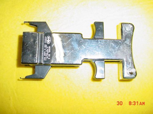 OK EX-2, - -  IC Extraction Tool for chips w/24-40 pins; grounding lug