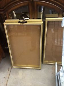 REDUCED ! ! ! Portable Aluminum Glass Display /Lockable with Keys  Gold Showcase