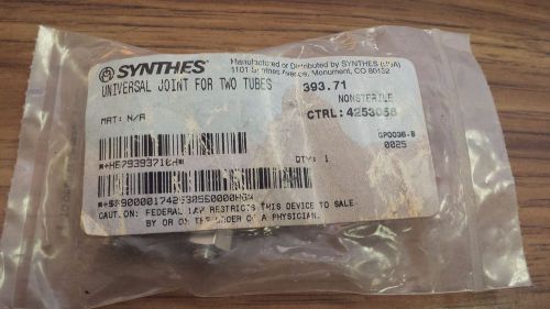 Synthes Universal Joint for Two Tubes 393.71