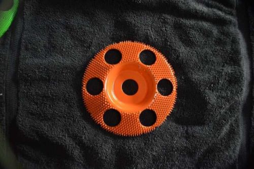 Sanding disc’s (flat face)) sd5125h 7/8 bore orange extra coarse 5 inch diameter for sale