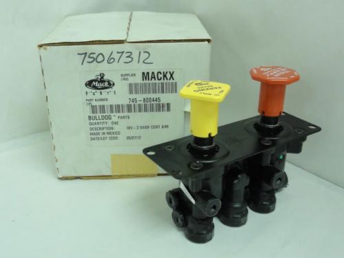 156498 New In Box, Mack 745-800445 Parking Brake/Trailer Supply Air Valve, Dash