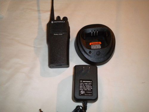 1 One Motorola CP200 UHF Radio 4 Channels With Charger Cradle and Adapter