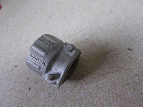 NEW Amphenol AN3057-10 Strain Relief Connector *FREE SHIPPING*