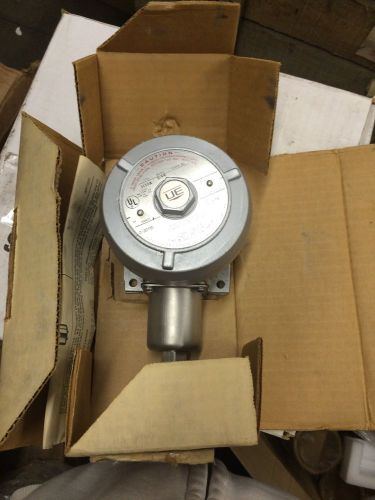 Nib united electric explosion proof pressure switch type j110 model 144 for sale