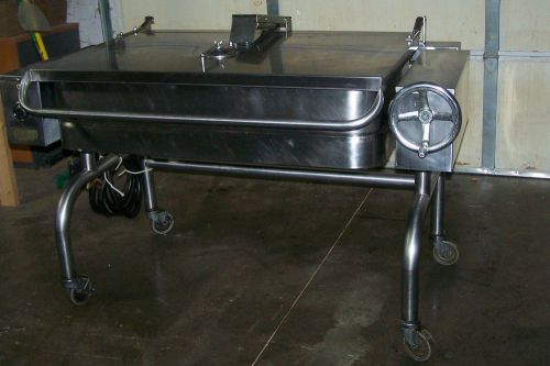 Groen Braising Pan, Electric, Tilt Skillet, Model FPC-4, 40 gallons