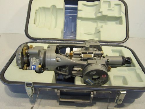 Brunson Telescopic Survey Level 897550, Hard Case Included, Priced to Move!