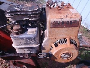 VINTAGE BRIGGS &amp; STRATTON ENGINE 3 HP EASY SPIN