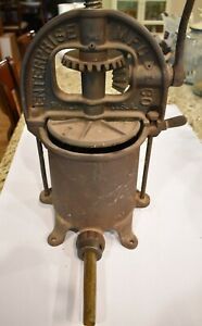 Enterprise Cast Iron Sausage Press Stuffer 25, 2070, 2071 4qt