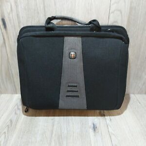 Wenger Swiss Army Vinyl Black Zip Binder PadFolio w/ Strap