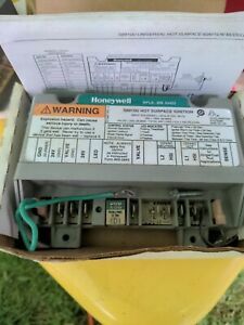 Honeywell Furnace Ignition Control Board Module (S8910U) 1000