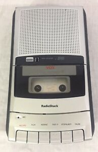 RadioShack CTR-121 VOX Voice Activated Desktop Cassette Recorder 14-1128