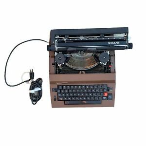 Vtg. Sears Scholar Typewriter w/Black Case + Cord
