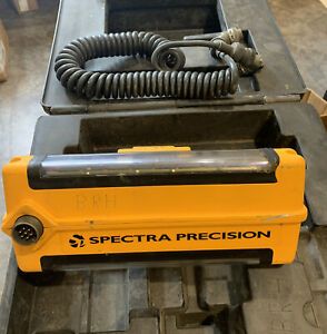Spectra R2S-S Laser Receiver with Cord and Case   Untested