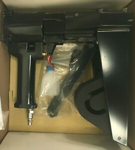 NEW U-LINE PNEUMATIC ROLL FEED CARTON STAPLER 5/8 250 cartons per day