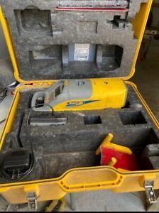 Spectra Precision DG511 Pipe Laser Good Condition Trimble 