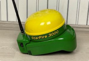 John Deere Greenstar StarFire 3000 with SF1 SF2 RTK Signal Receiver w/ 869 mhz