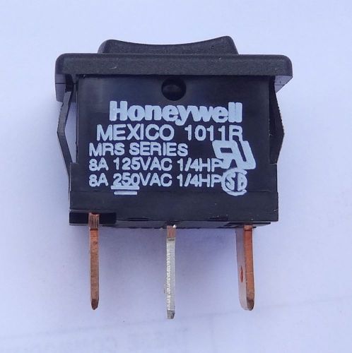1 pc spdt 8a on-off-on rocker switch, panel mount, by honewell,  p/n mrs93-11bb for sale