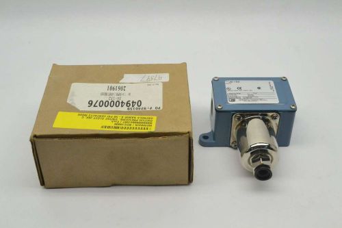 New ue united electric j6-152 0-50psi pressure 480v-ac 15a amp switch b409677 for sale