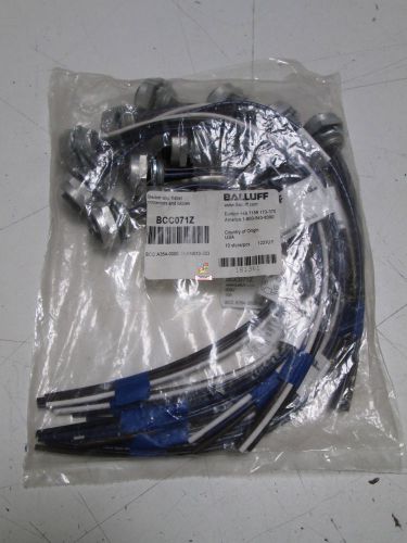 LOT OF 10 BALLUFF CONNECTOR BCC071Z (OPEN BAG)*NEW IN BAG*